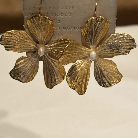 Anthropologie Gold Floral Earrings - Picture 4 of 5